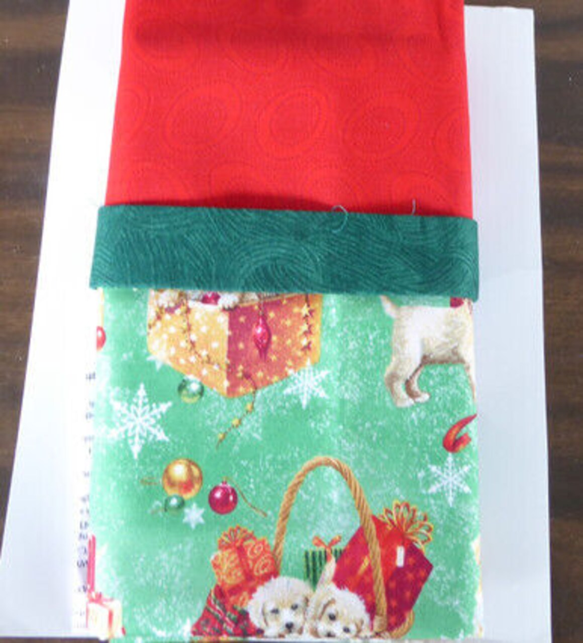 Christmas Doggies Pillowcase Kit-with instructions, Cotton Fabric